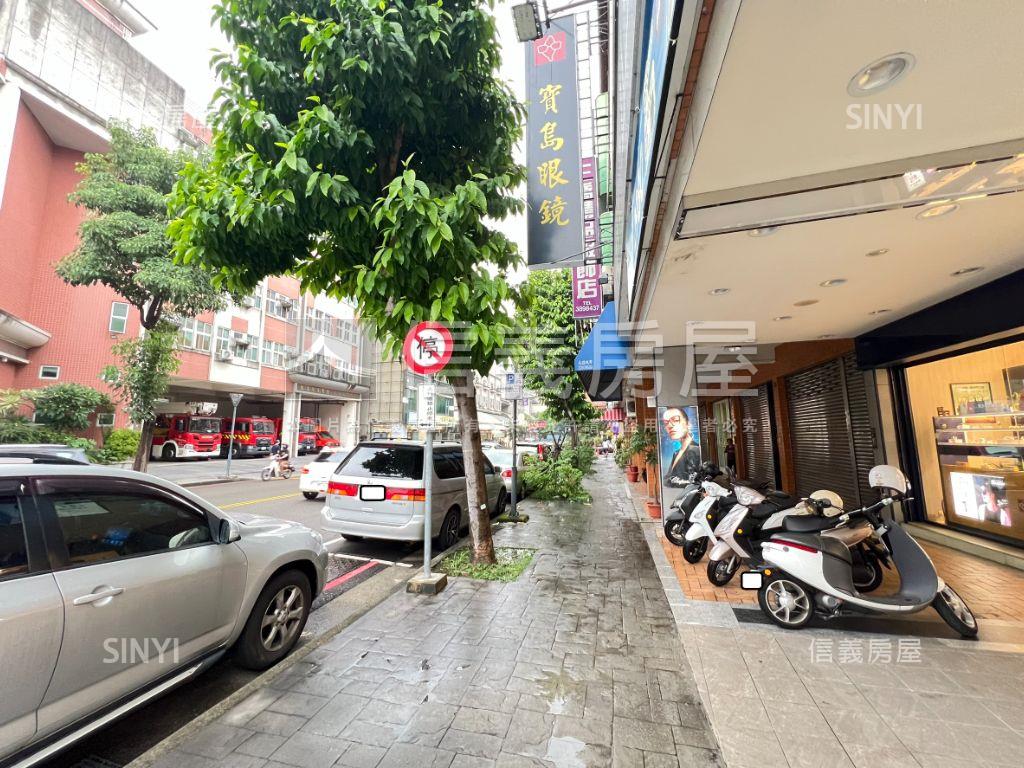 【正向心南路】黃金透店房屋室內格局與周邊環境