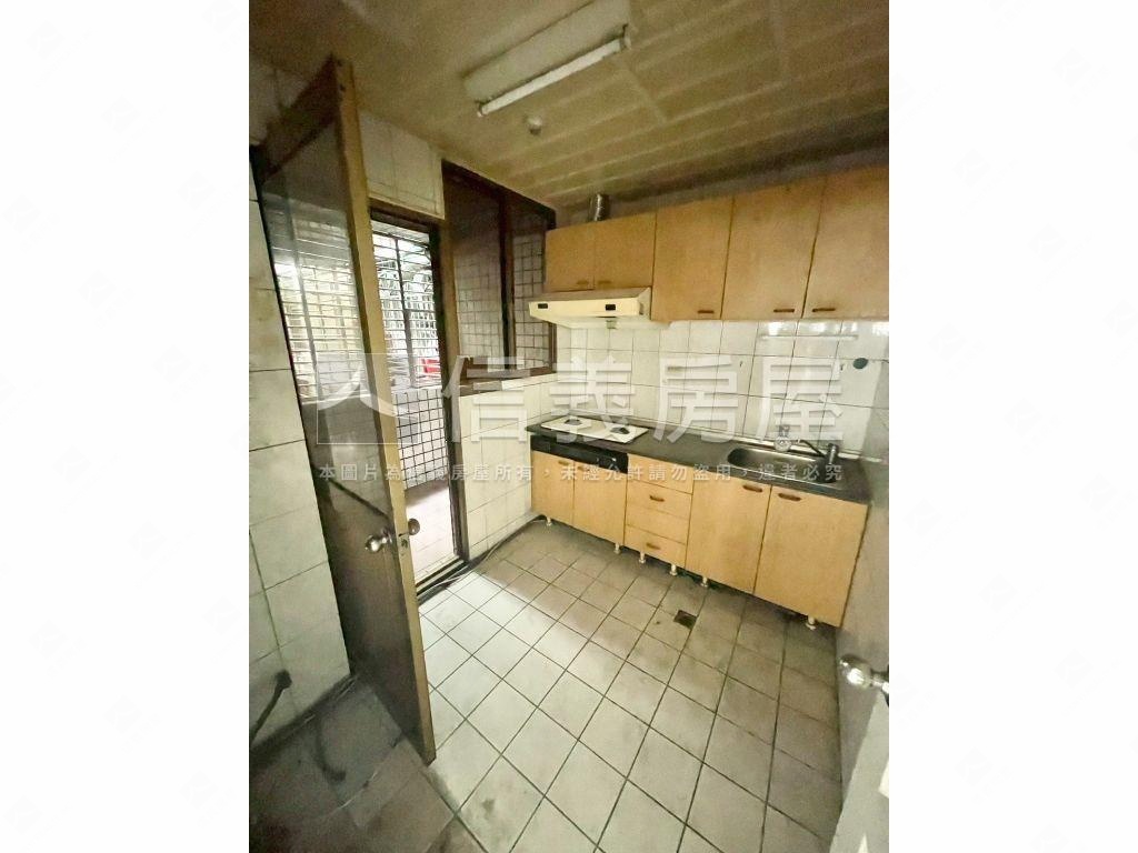 百順客‧永安捷運大器辦公房屋室內格局與周邊環境