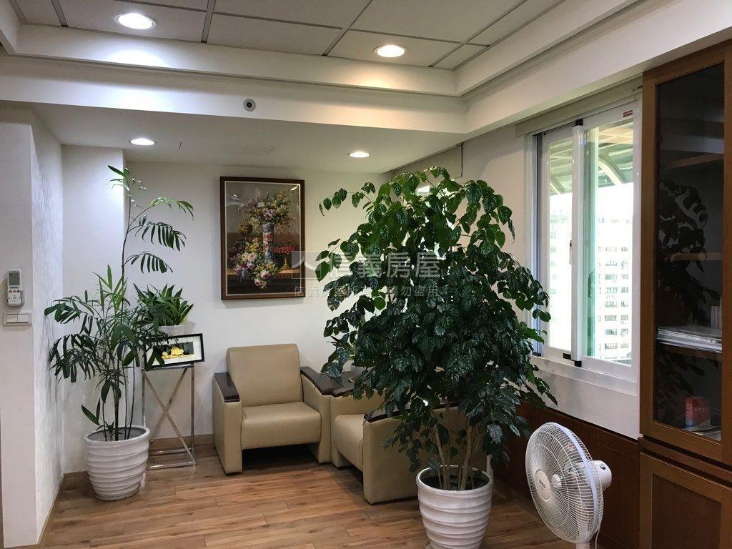 敦南綠蔭１０１美景高樓房屋室內格局與周邊環境