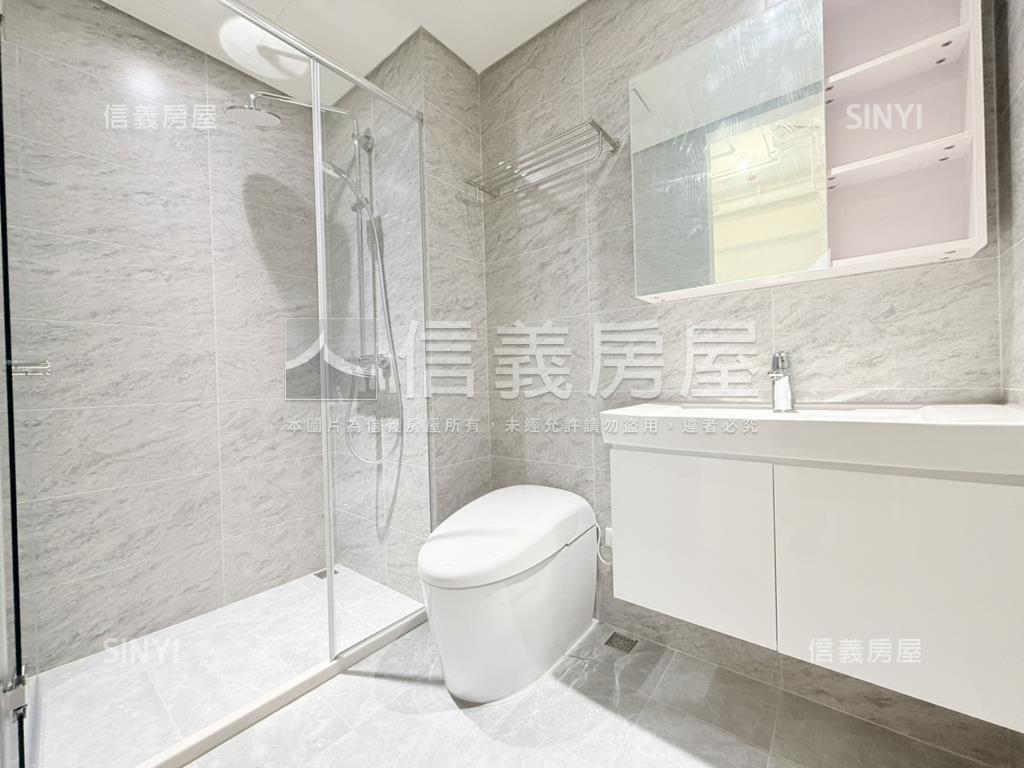 新美齊画世代。精緻小豪宅房屋室內格局與周邊環境