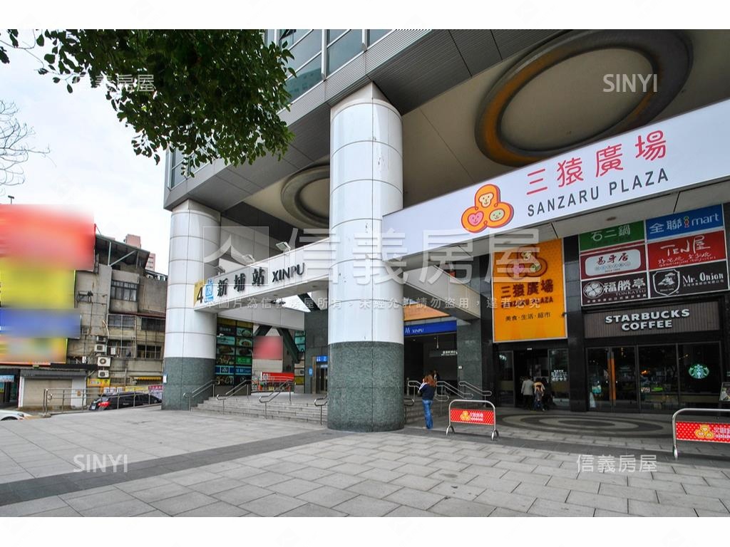 新埔☆新巨蛋☆次頂樓房屋室內格局與周邊環境