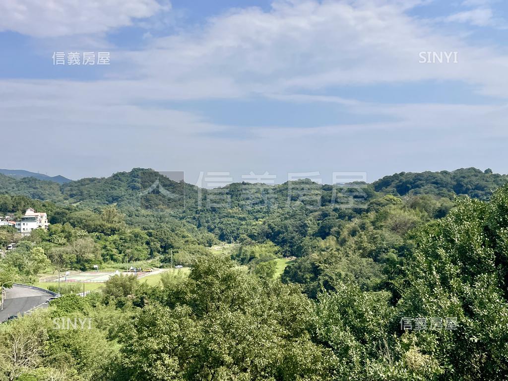 遠眺可看大湖公園上疊美宅房屋室內格局與周邊環境