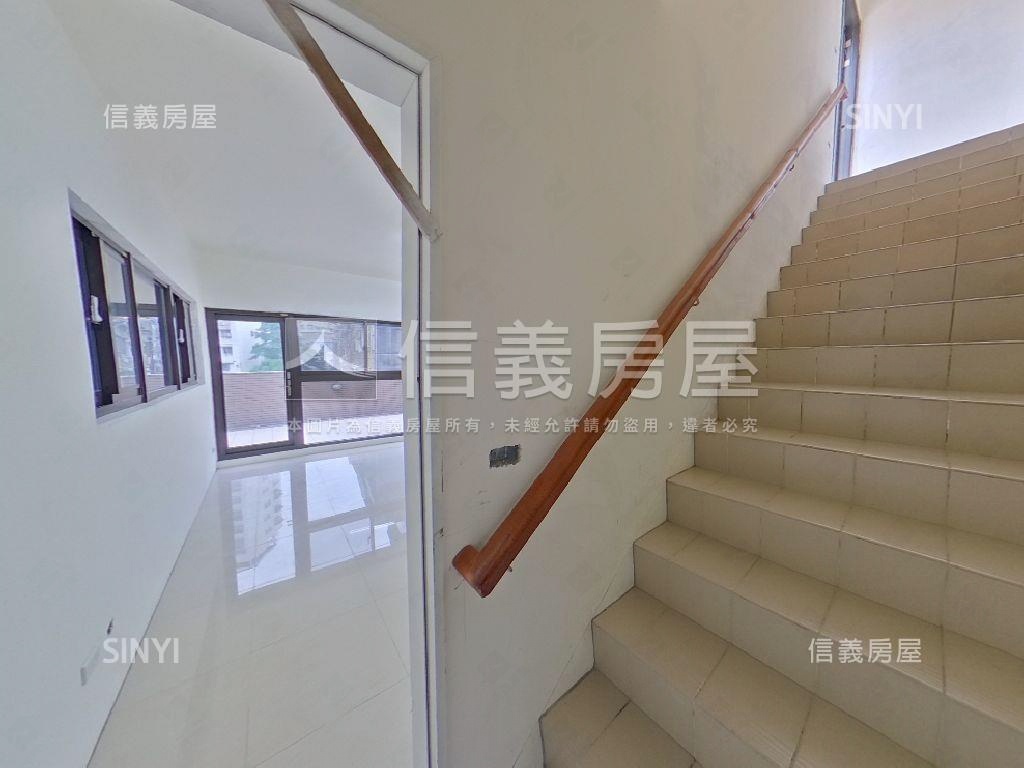 崇利Ａ１２店面房屋室內格局與周邊環境