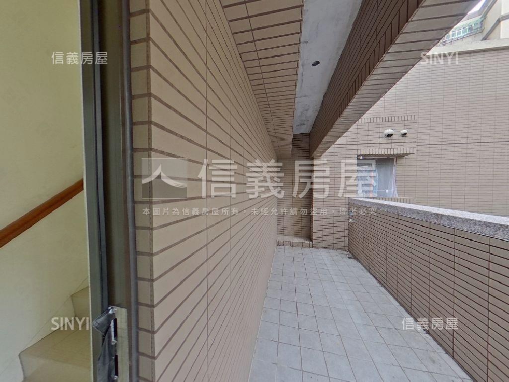 崇利Ａ１２店面房屋室內格局與周邊環境