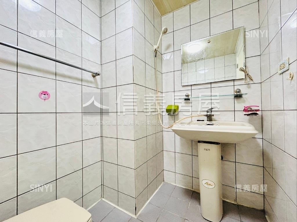 雙捷運交匯大都會房屋室內格局與周邊環境