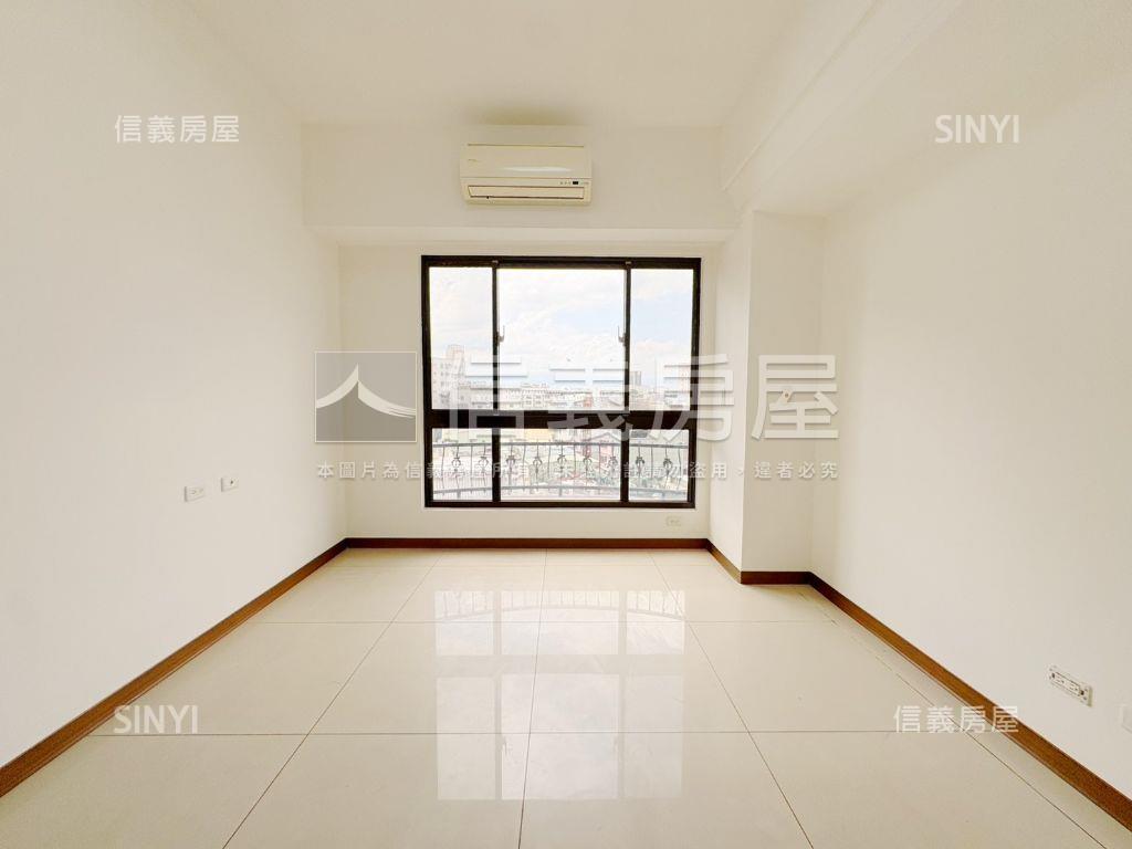 近未來體育園區精美兩房房屋室內格局與周邊環境
