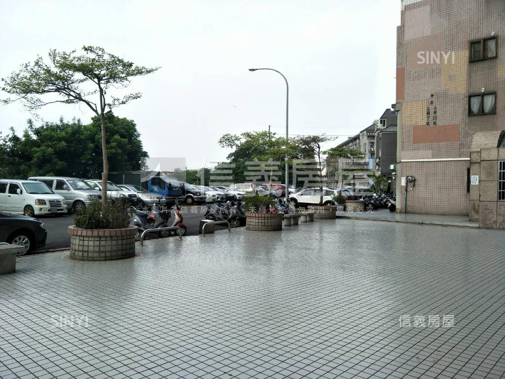 專任！近水湳稀有店面房屋室內格局與周邊環境