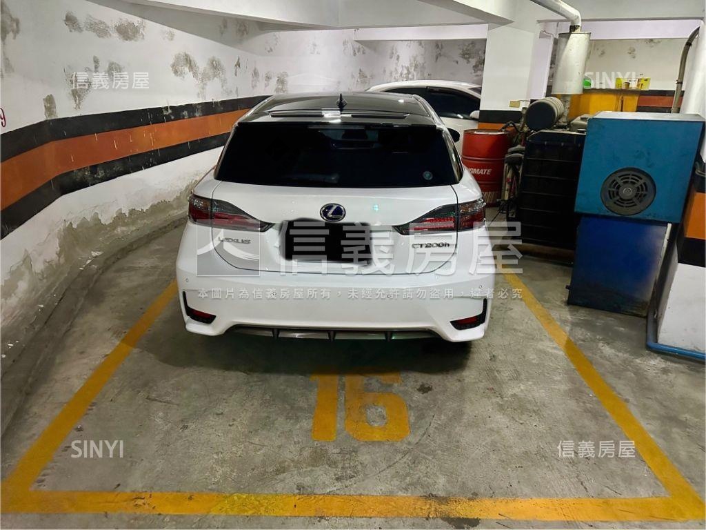 翡翠綠林＊美裝庭院一樓房屋室內格局與周邊環境