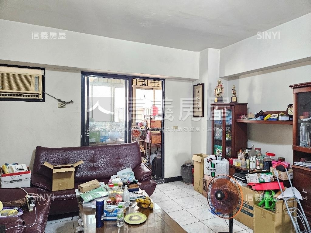 畫世紀三房車位歡迎看屋房屋室內格局與周邊環境