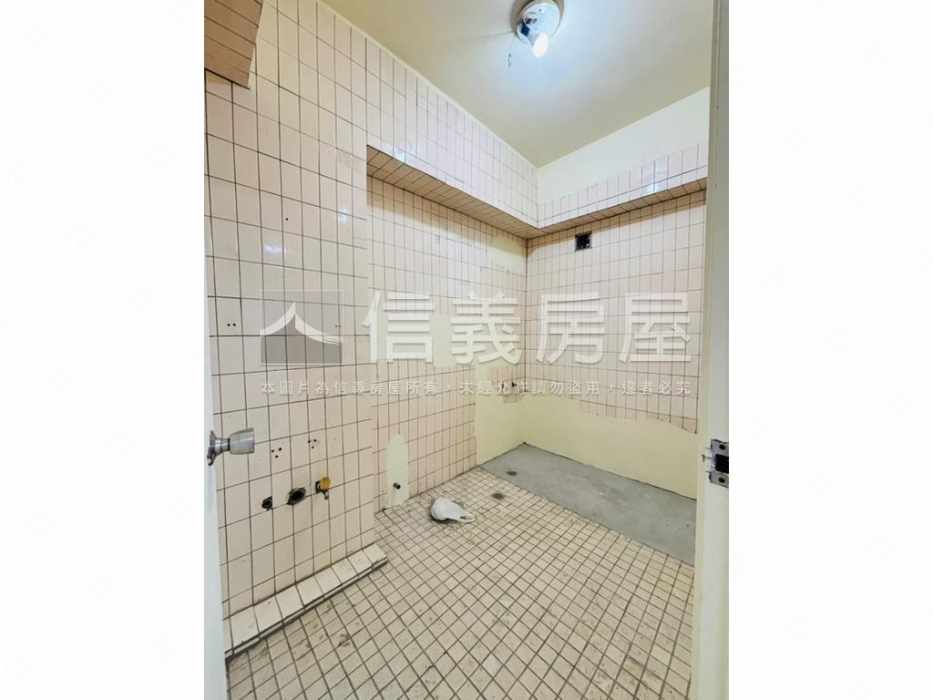 重慶大道低總住辦多功能房屋室內格局與周邊環境