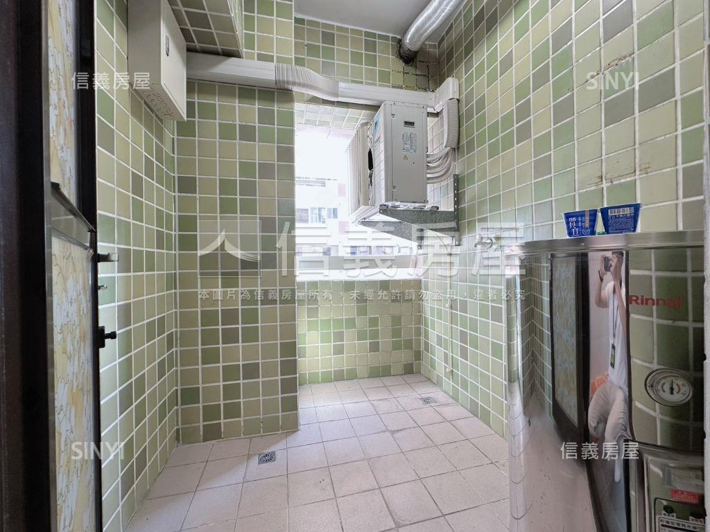 台中陽明典雅裝潢附車位房屋室內格局與周邊環境