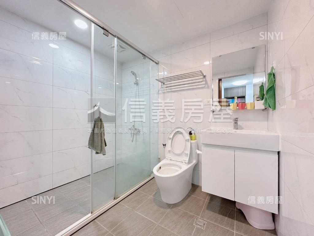 台中陽明典雅裝潢附車位房屋室內格局與周邊環境