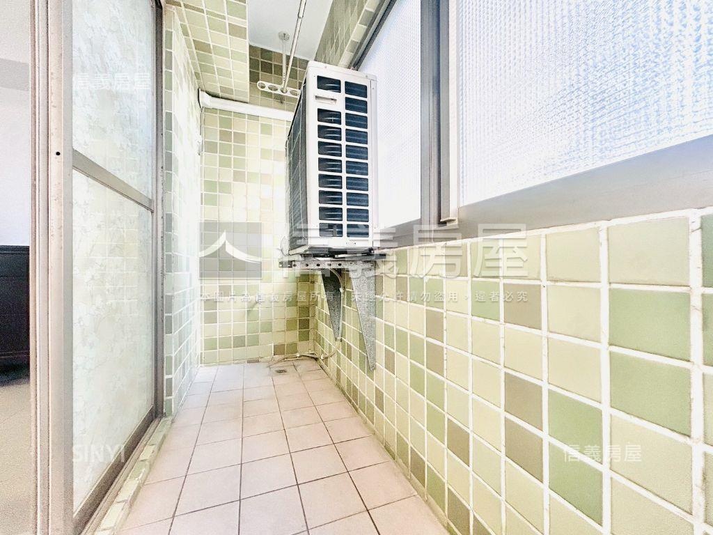 台中陽明典雅裝潢附車位房屋室內格局與周邊環境