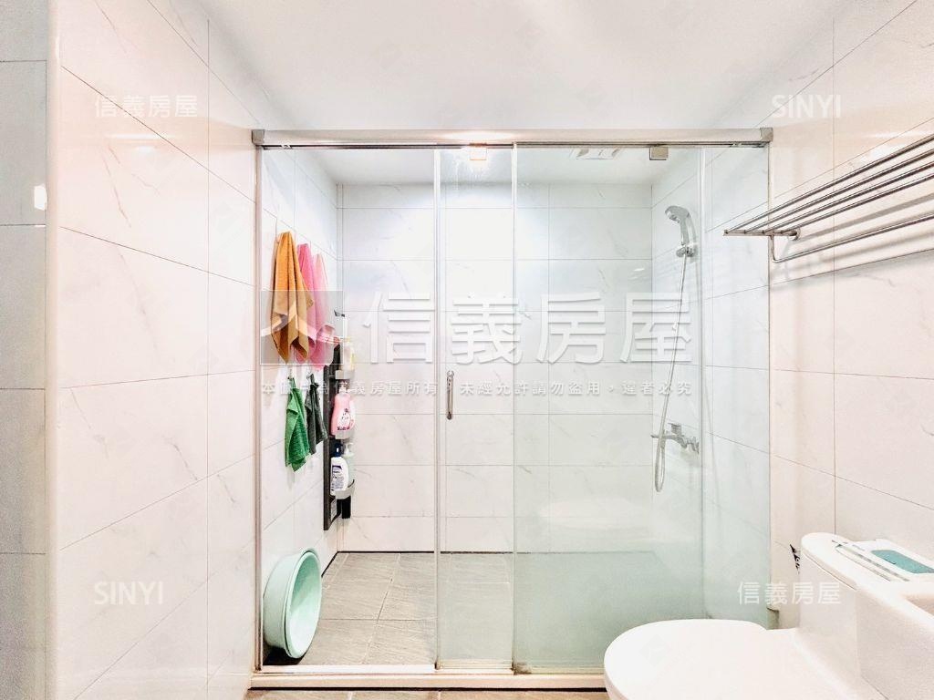 台中陽明典雅裝潢附車位房屋室內格局與周邊環境