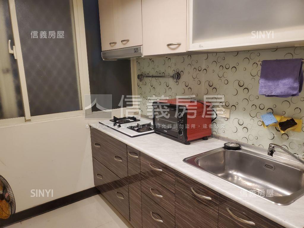 近捷運重陽美寓房屋室內格局與周邊環境