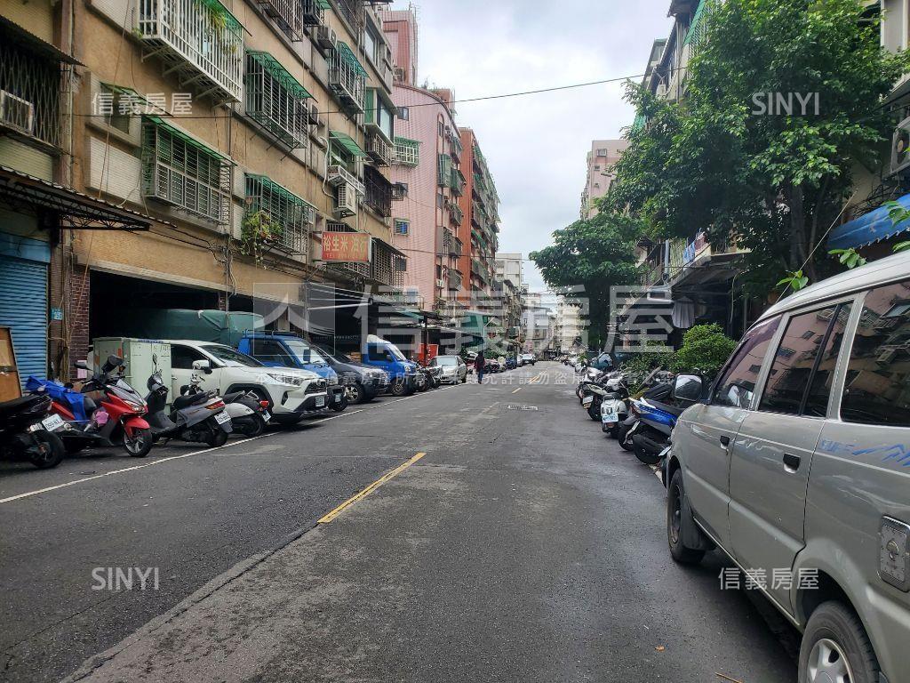 近捷運重陽美寓房屋室內格局與周邊環境