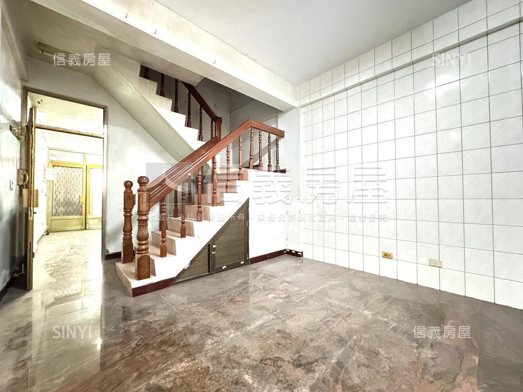 市府忠孝旁精美透天讚房屋室內格局與周邊環境