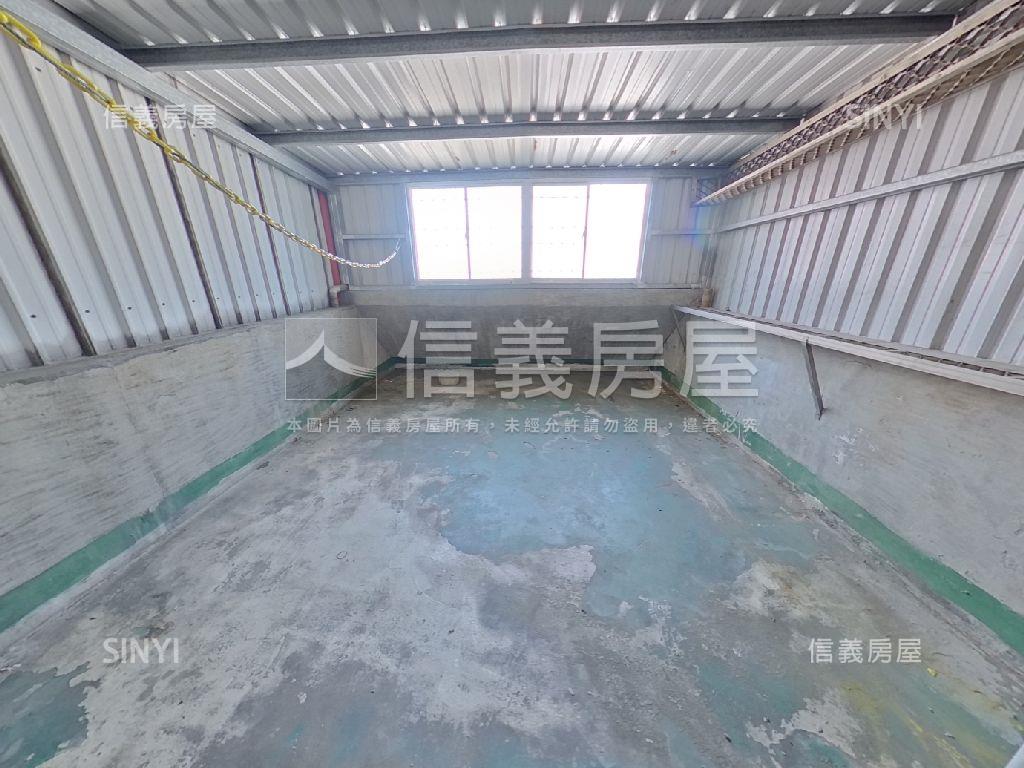 低總價山仔頂方便停車透天房屋室內格局與周邊環境
