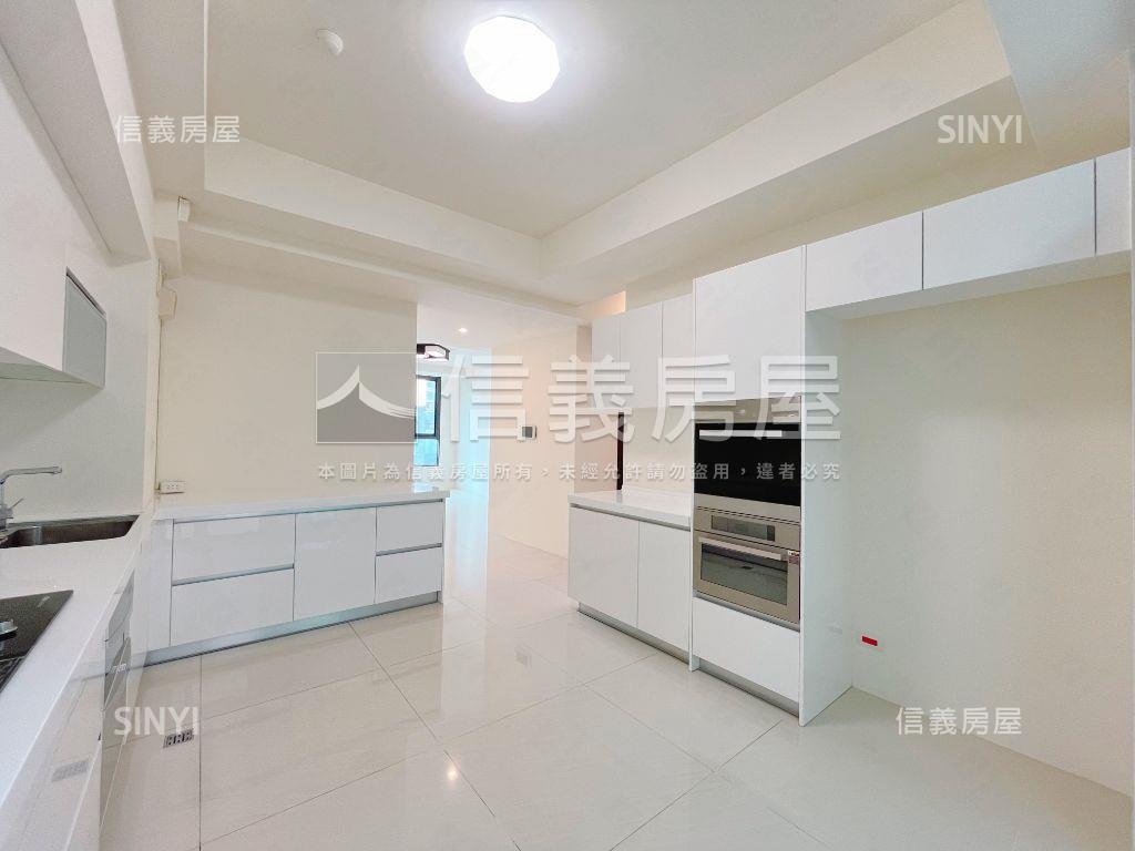 中科唐盟森藏車庫別墅房屋室內格局與周邊環境