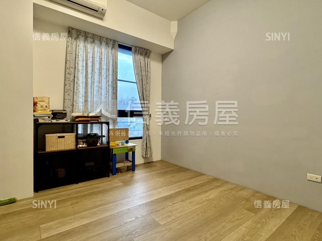 麗池賦三房車位房屋室內格局與周邊環境