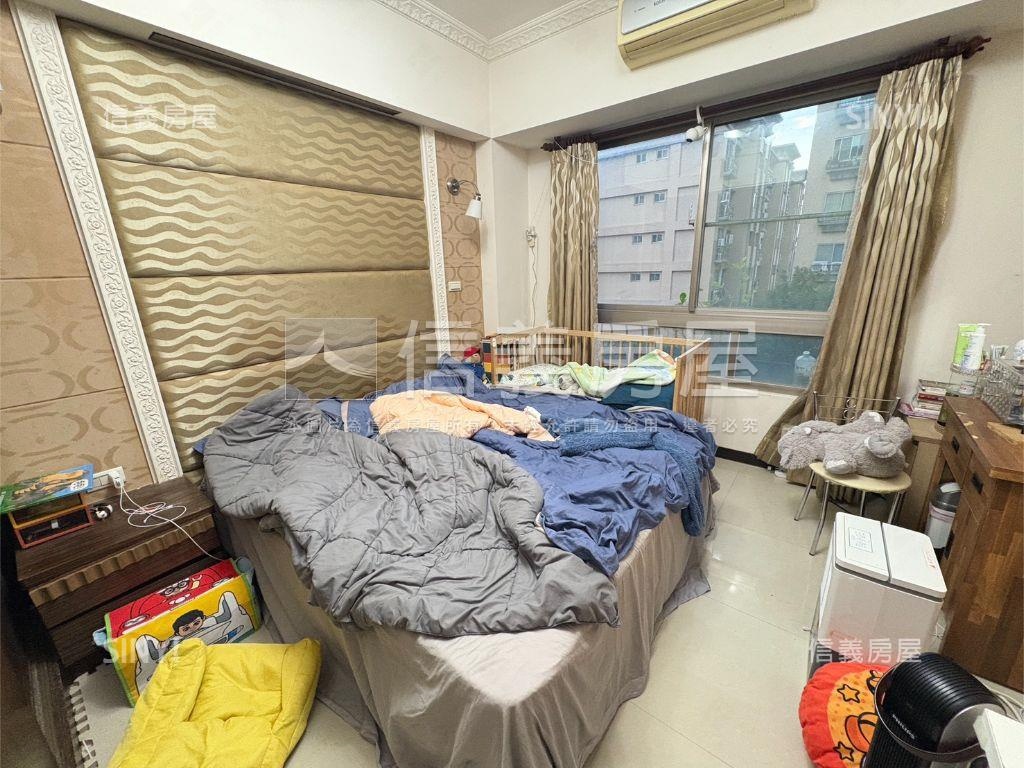 近雙語學校邊間三房車位房屋室內格局與周邊環境