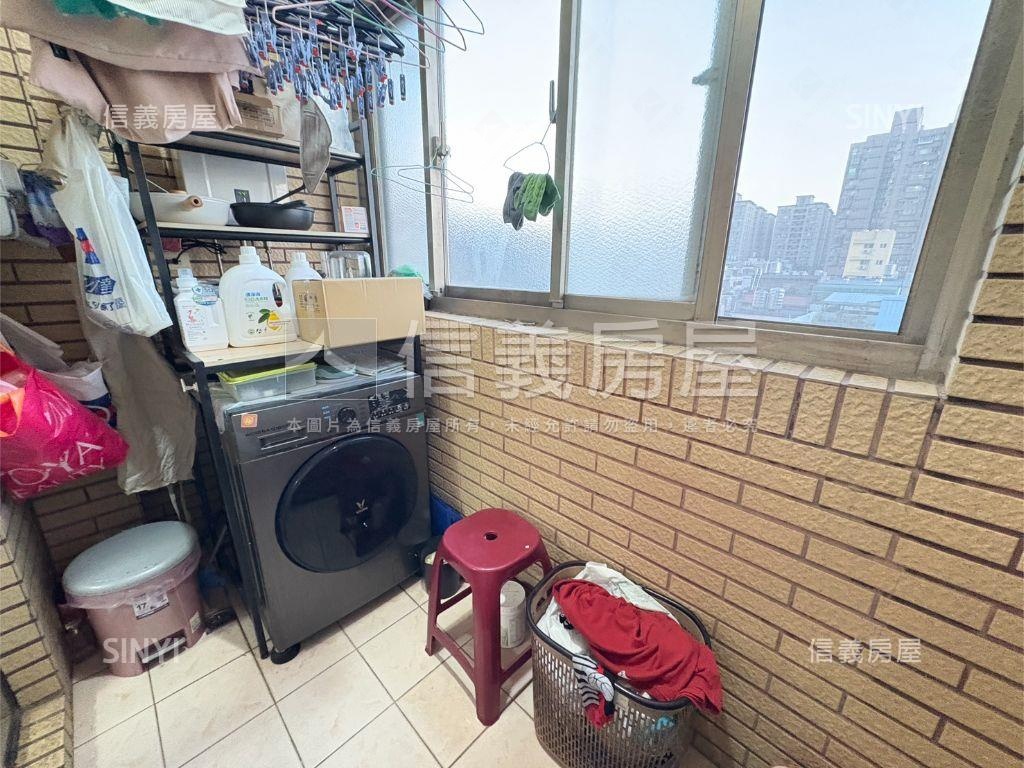 近雙語學校邊間三房車位房屋室內格局與周邊環境