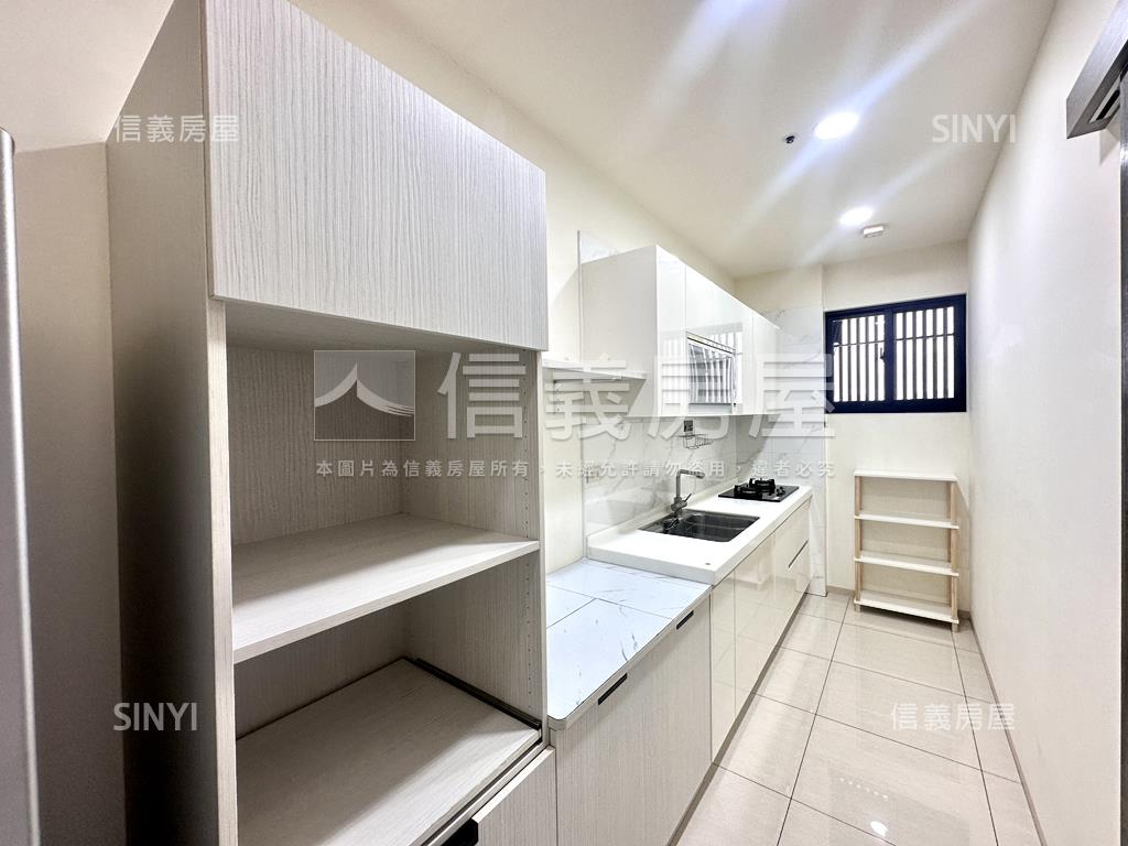 仁武高樓面河景觀兩房平車房屋室內格局與周邊環境