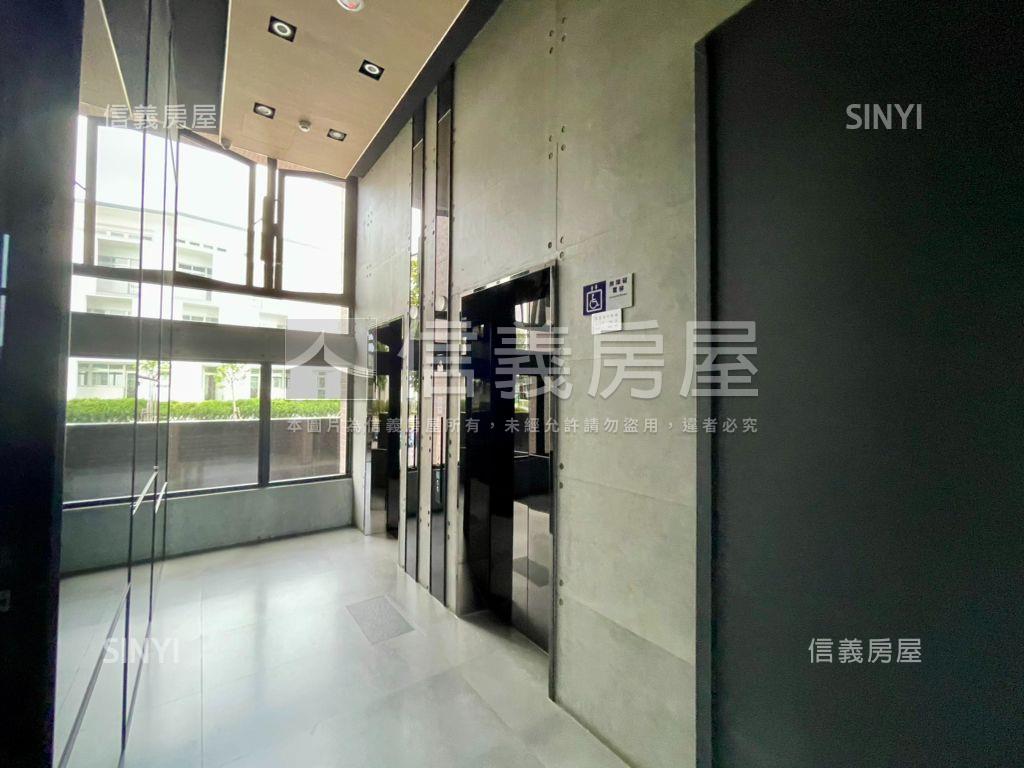 仁武高樓面河景觀兩房平車房屋室內格局與周邊環境