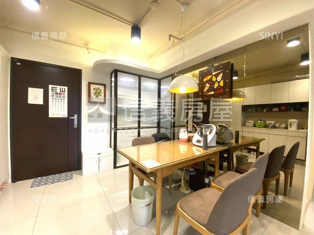 東區湖美高樓三房平車房屋室內格局與周邊環境