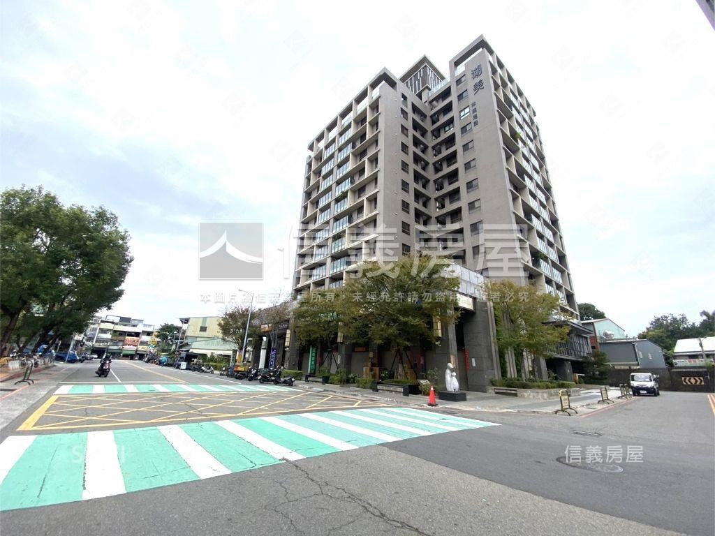 東區湖美高樓三房平車房屋室內格局與周邊環境