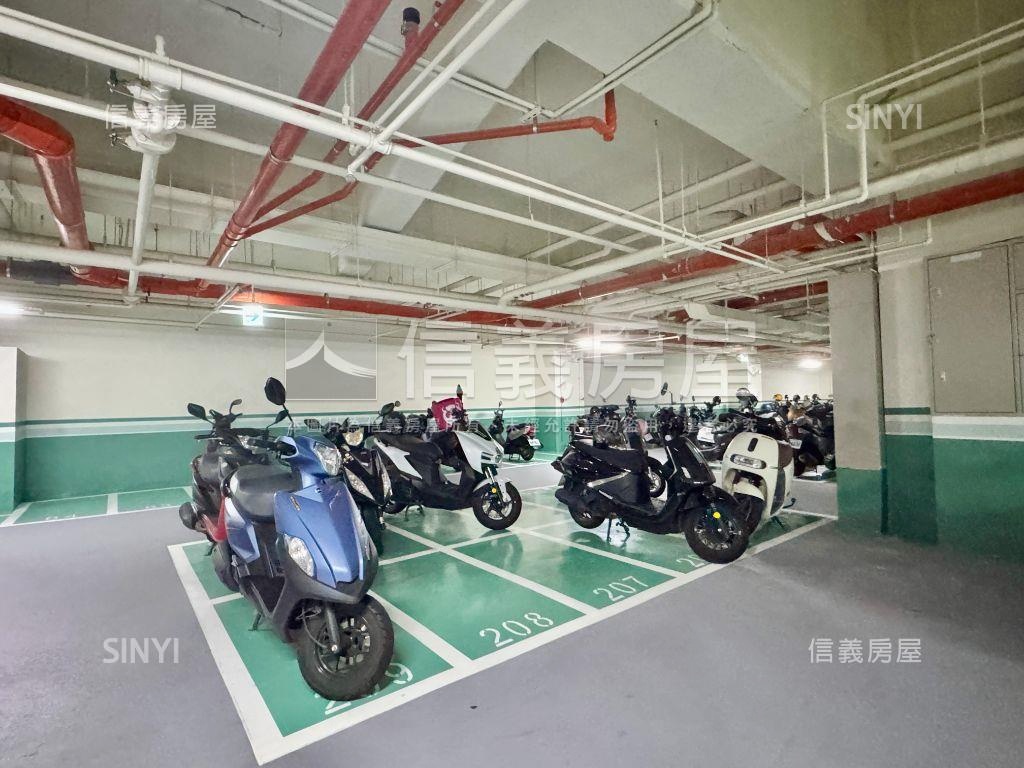 東橋綠海都心裝潢三房平車房屋室內格局與周邊環境