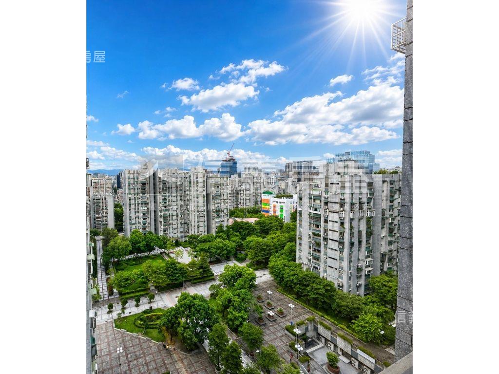 松山新城高樓朝南面中庭房屋室內格局與周邊環境