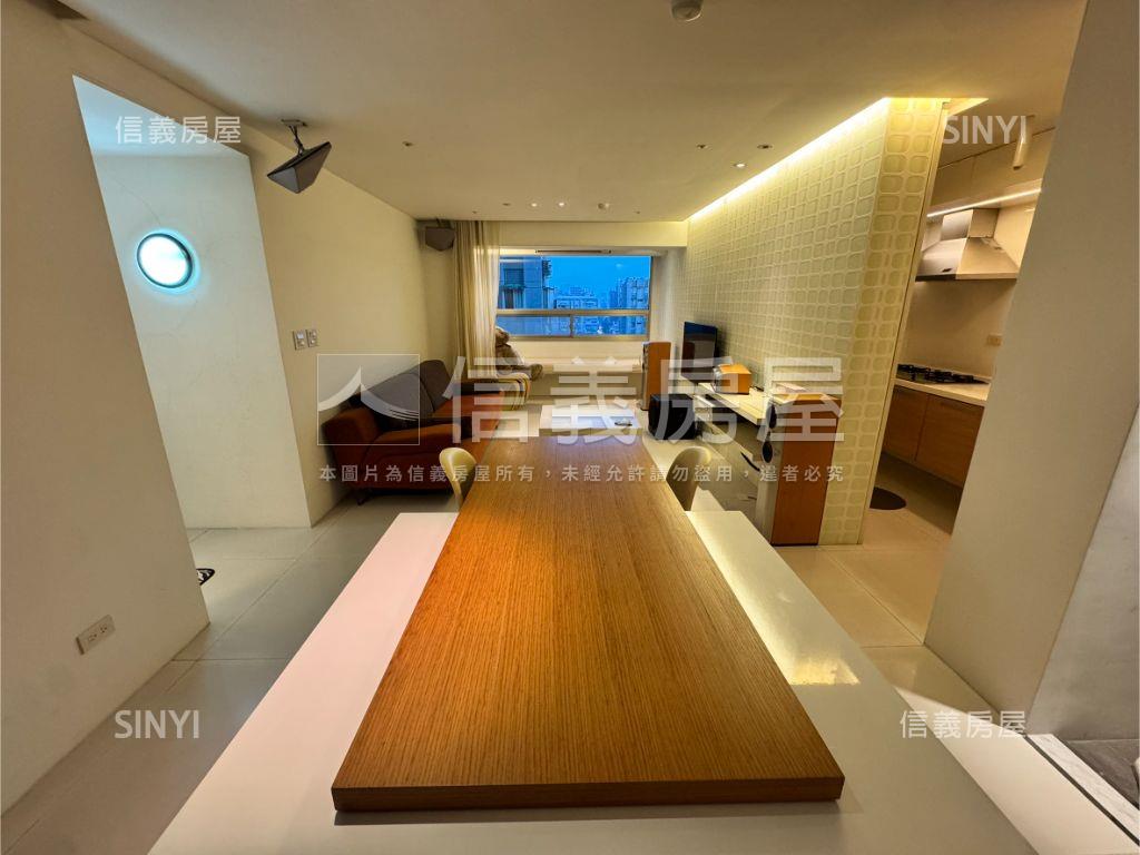 松山新城高樓朝南面中庭房屋室內格局與周邊環境