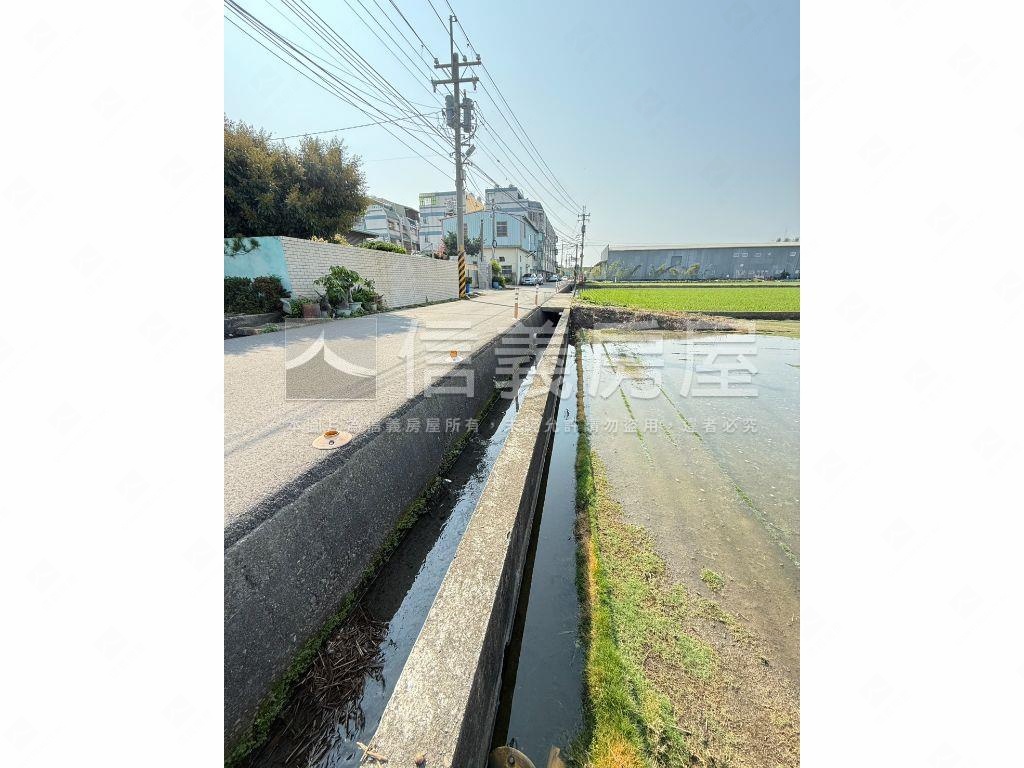 烏日臨路方正農地房屋室內格局與周邊環境