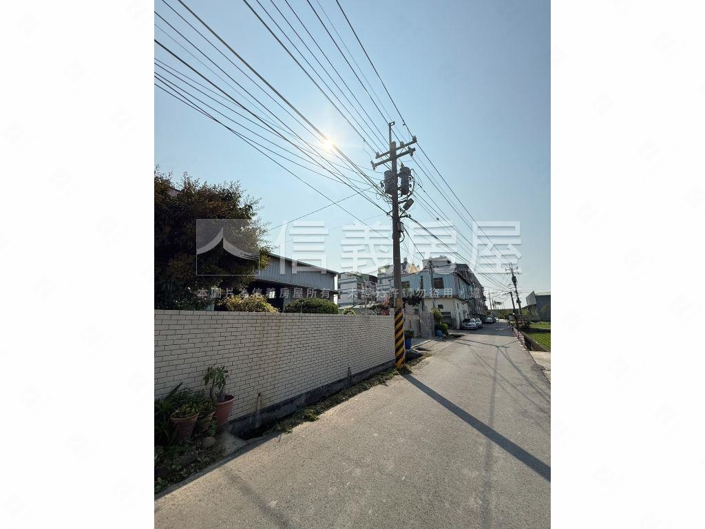 烏日臨路方正農地房屋室內格局與周邊環境