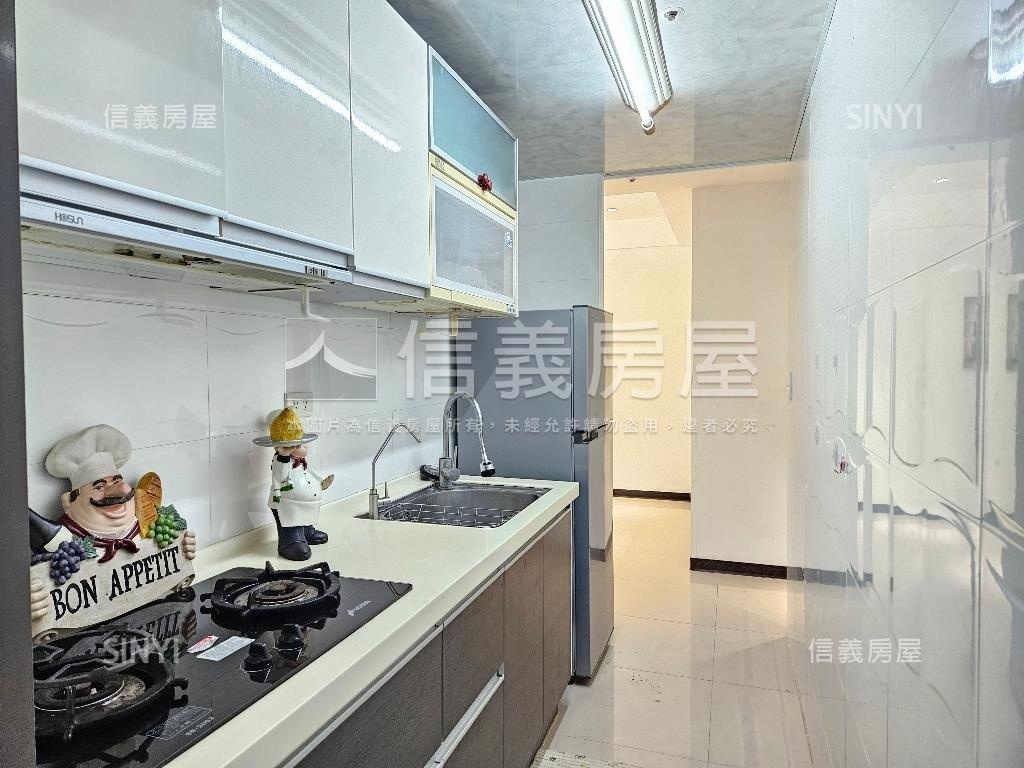 新貴特區溫馨高樓採光美屋房屋室內格局與周邊環境