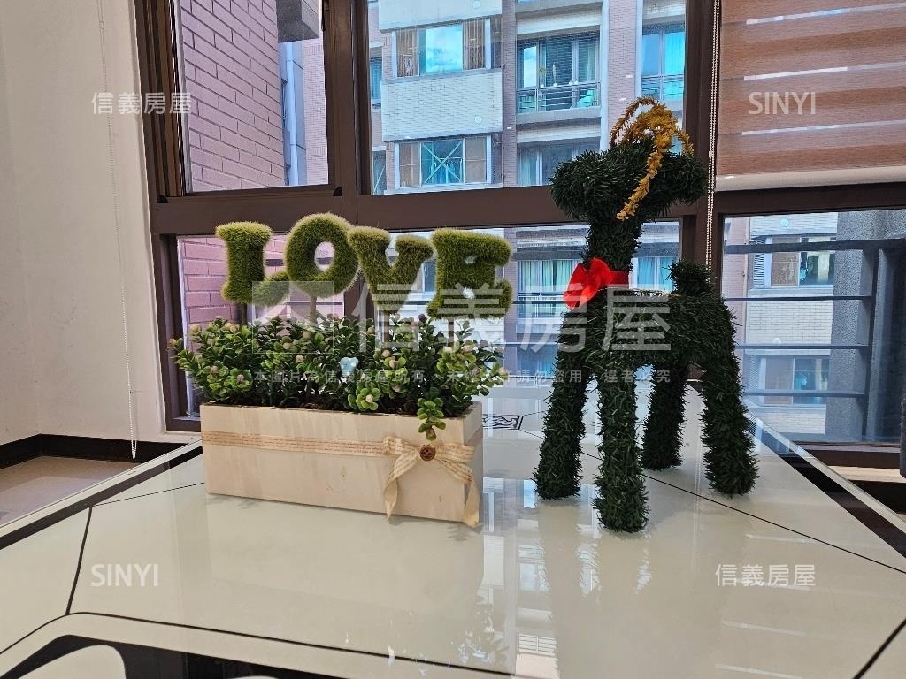 新貴特區溫馨高樓採光美屋房屋室內格局與周邊環境