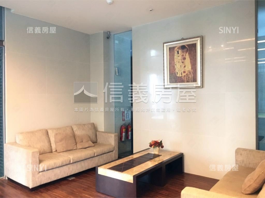 新貴特區溫馨高樓採光美屋房屋室內格局與周邊環境