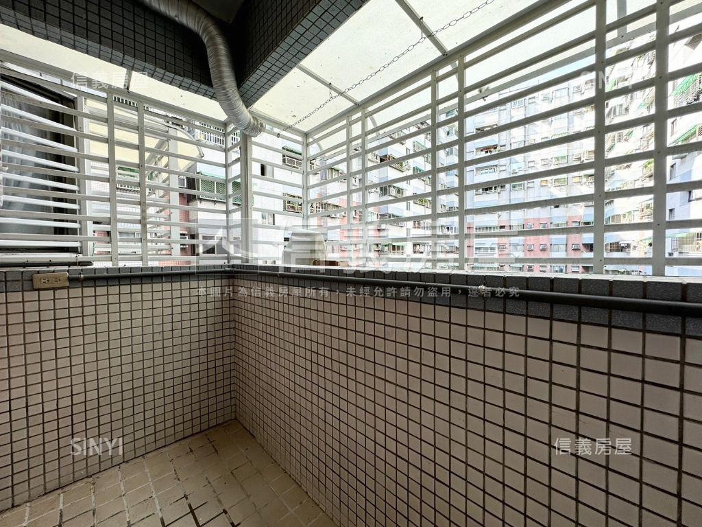 復國商圈採光精美四房房屋室內格局與周邊環境