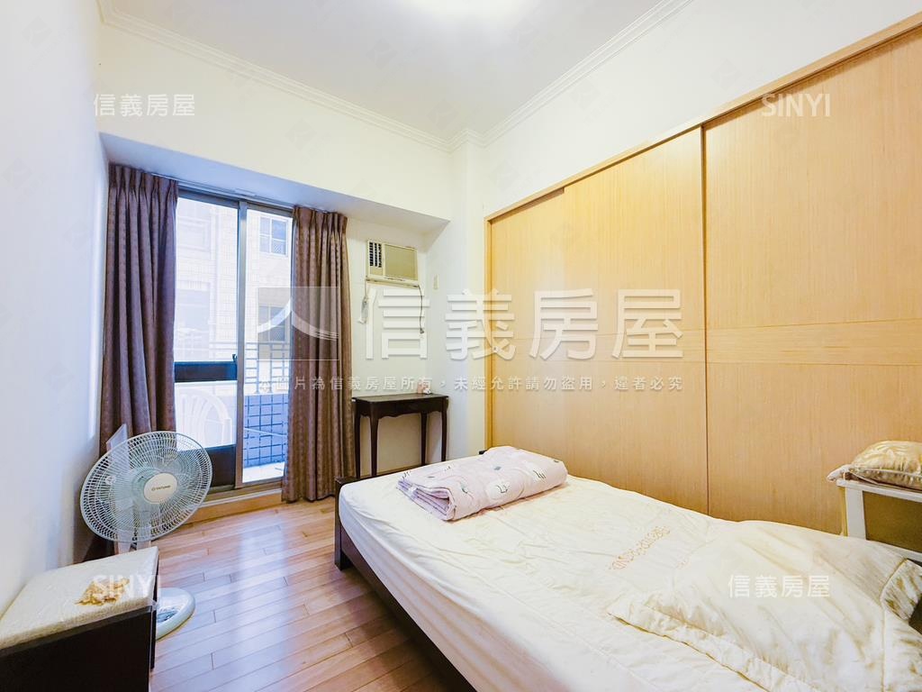 河堤維也納ＤＣ三房平車房屋室內格局與周邊環境