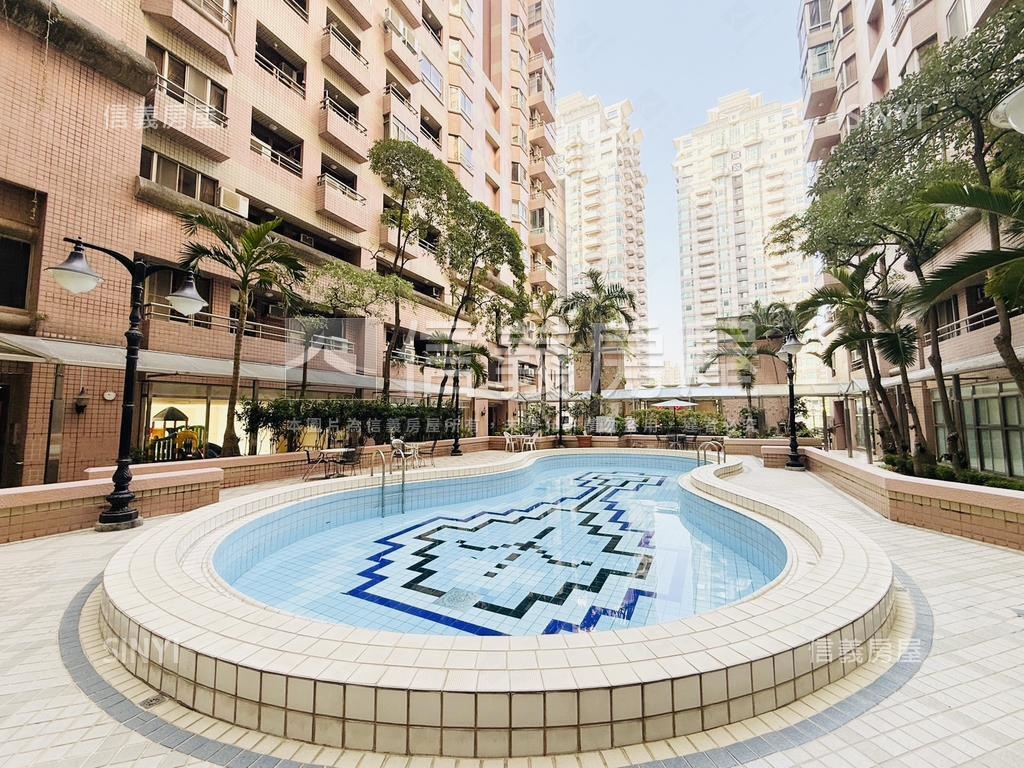 河堤維也納ＤＣ三房平車房屋室內格局與周邊環境