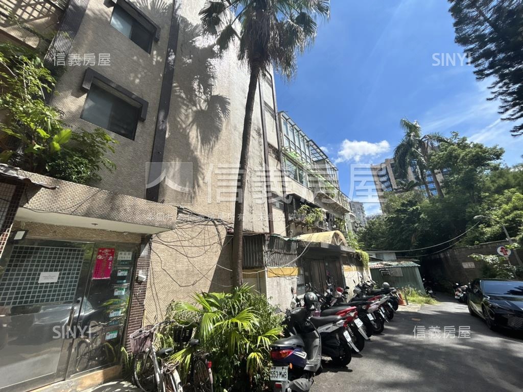 公園旁方正四房溫馨美寓房屋室內格局與周邊環境