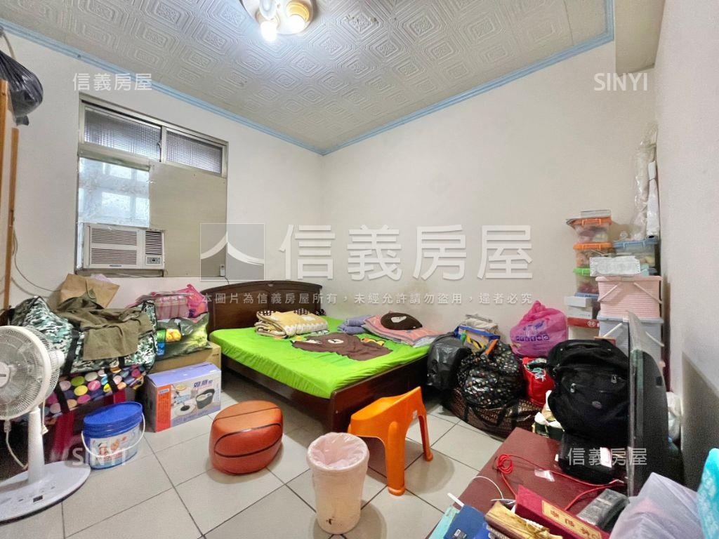 近車站秀峰美寓房屋室內格局與周邊環境