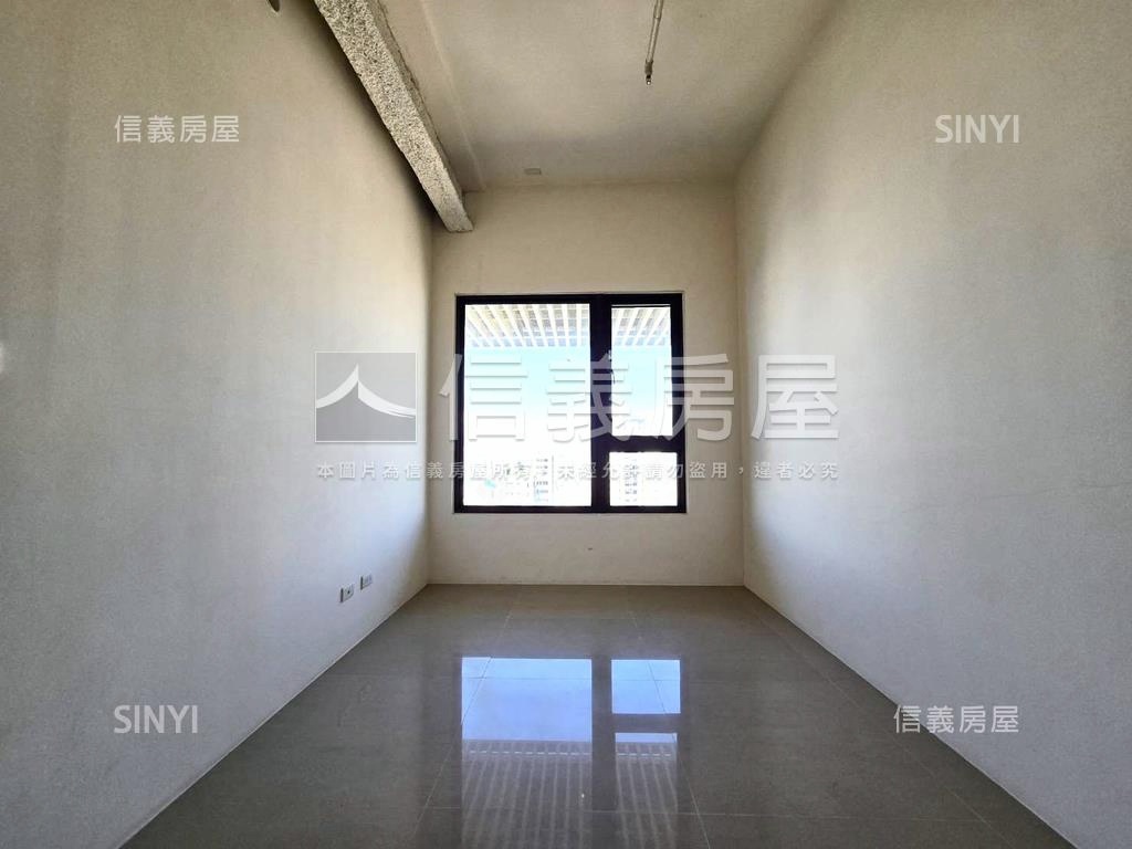 兆之丘帝景鴻圖大展樓中樓房屋室內格局與周邊環境