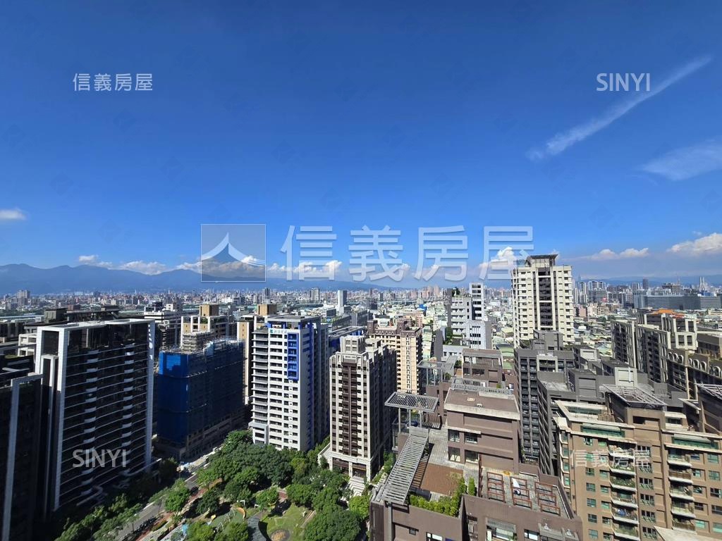 兆之丘帝景鴻圖大展樓中樓房屋室內格局與周邊環境