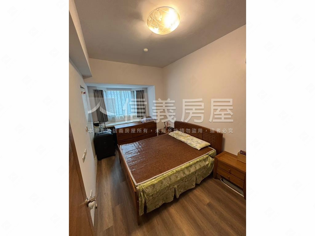 漂亮花都三改二房房屋室內格局與周邊環境