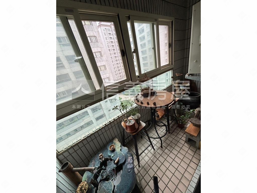 漂亮花都三改二房房屋室內格局與周邊環境