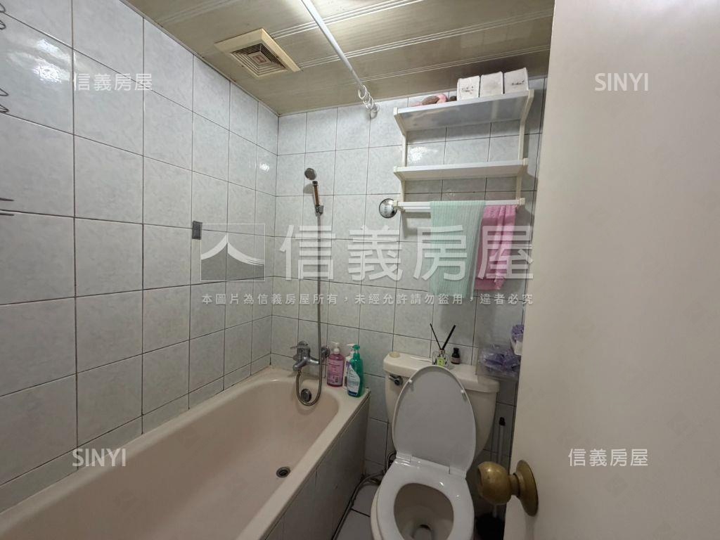 銀河儷人有陽台有綠景房屋室內格局與周邊環境