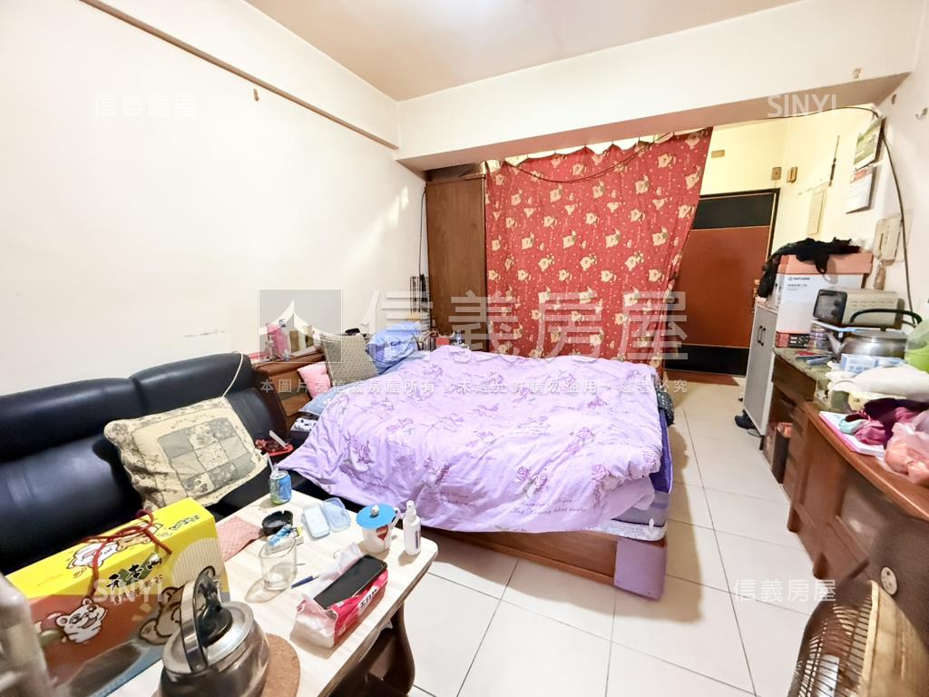 稀有第一廣場釋出房屋室內格局與周邊環境