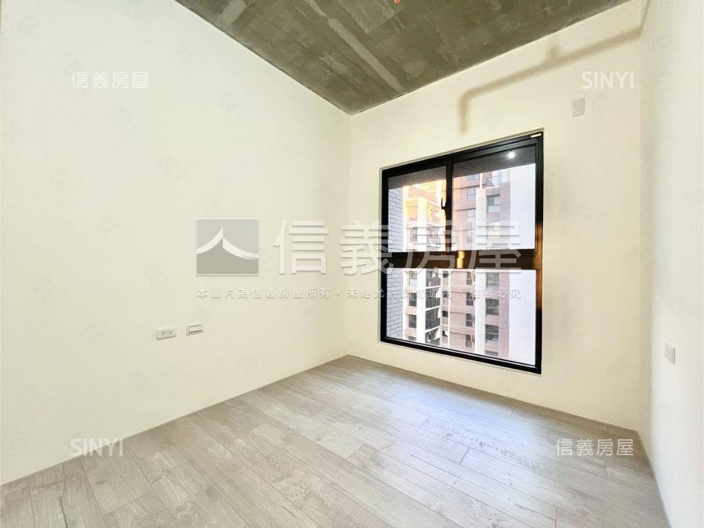 國泰Ｍｏｓｔ＋三房雙車位房屋室內格局與周邊環境